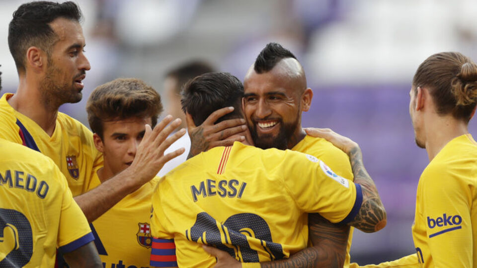 Barcelona yarışı bırakmıyor