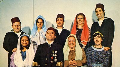 Süt Kardeşler oyuncuları ve konusu