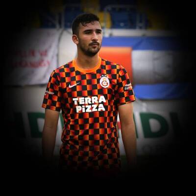 Galatasaray'da kaptan Emin Bayram!