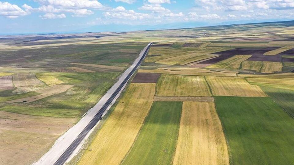 Bakanlık açıkladı! 182 bin tarla, 154 bin arsa