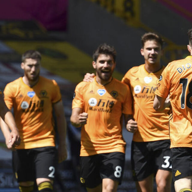 Wolverhampton, Everton'ı 3 golle geçti