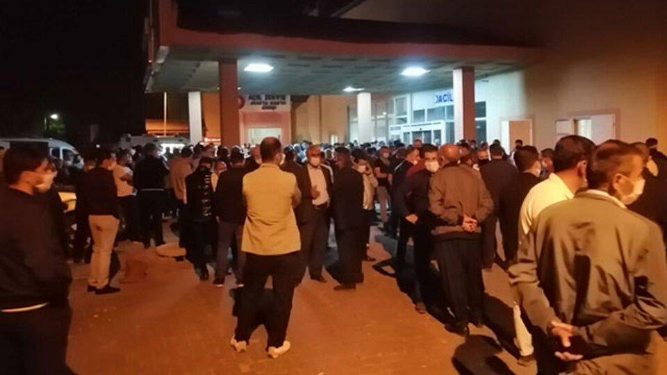 Husumetli ailelerin silahlı kavgasında kan döküldü!