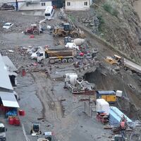 Artvin'i sel vurdu! 1 ölü 3 kayıp