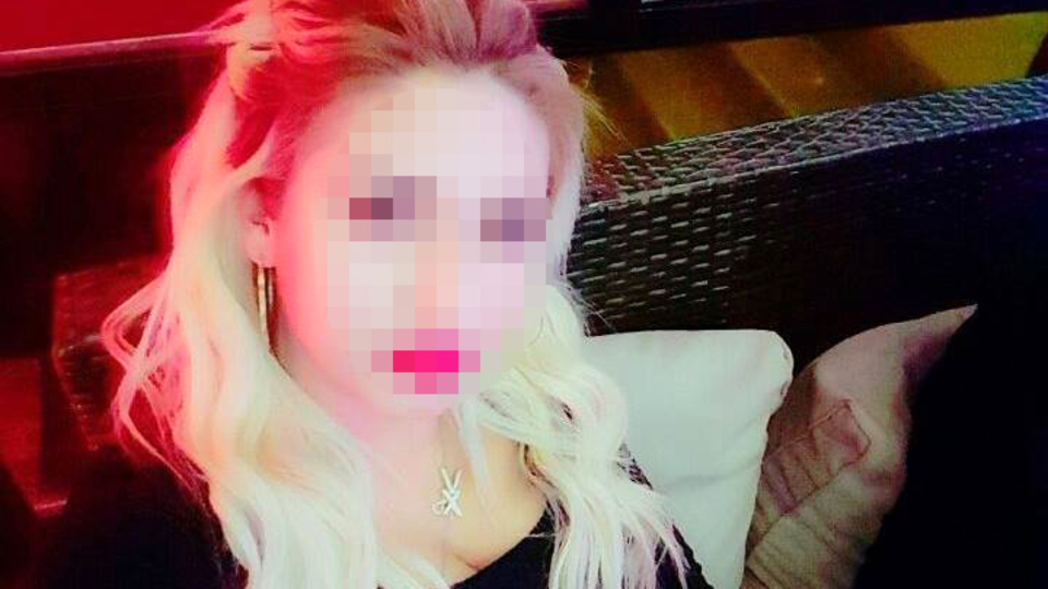 Eve giren polisleri görünce elindeki kağıdı yutmaya çalıştı!