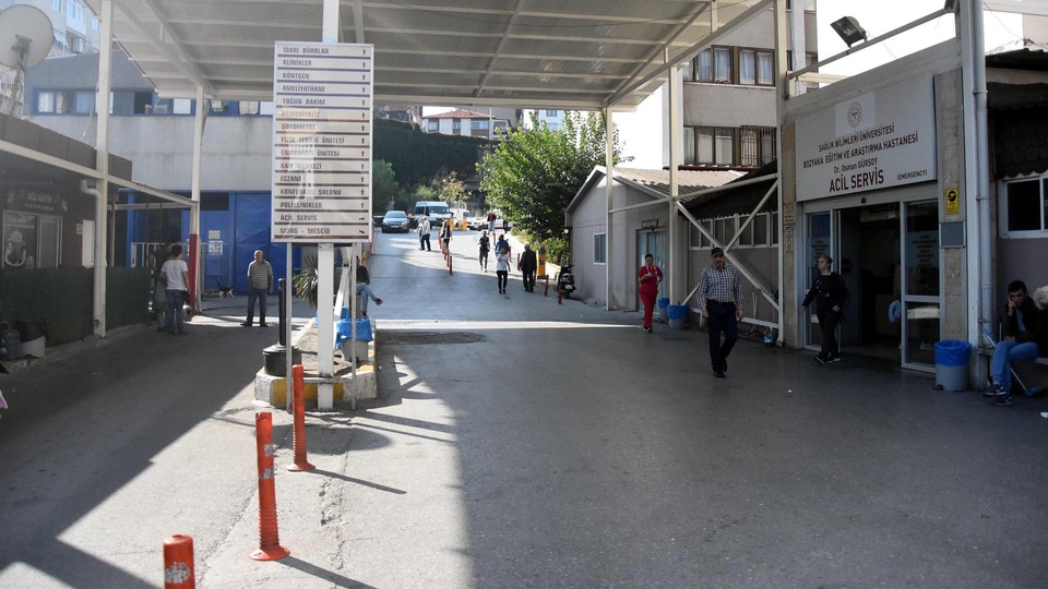 Öğretmenevi müdürüne silahlı saldırı!