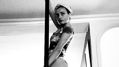 Güliz'den direk dansı