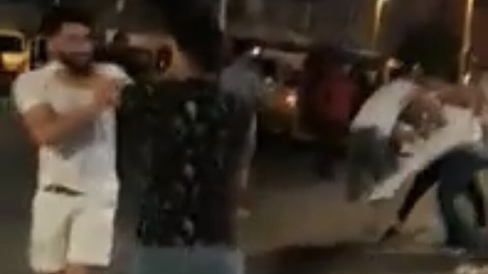 Taksim'de meydan kavgası!