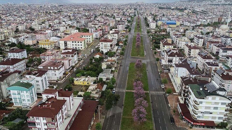 "Rekor, tarihi faiz indirimiyle geldi"