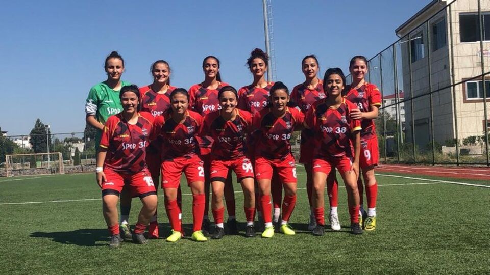 Kayseri Gençlerbirliği 1. Lig'de