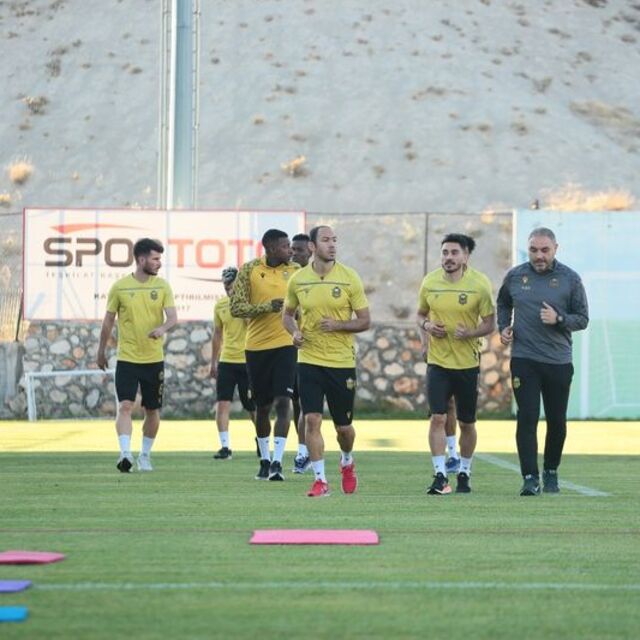 Yeni Malatyaspor 4 puan hedefliyor