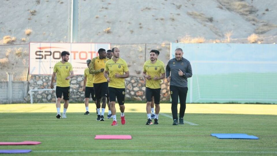 Yeni Malatyaspor 4 puan hedefliyor