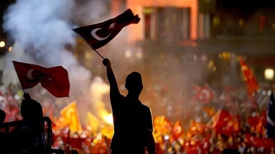 Bugün resmi tatil mi? Yasak var mı?