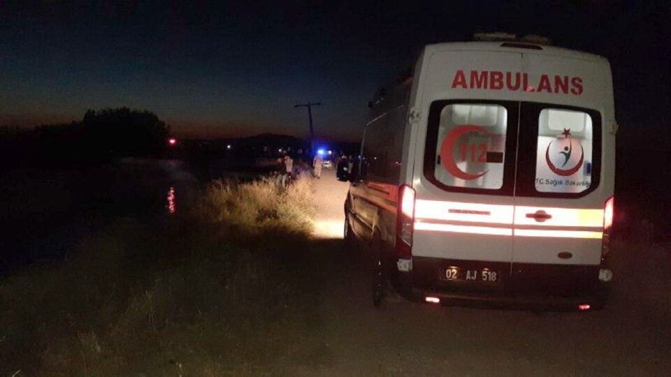 Sulama kanalında iki kişi can verdi
