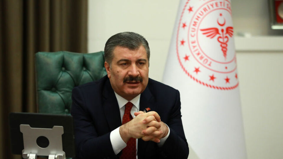 Koronavirüs salgınında yeni vaka sayısı 947