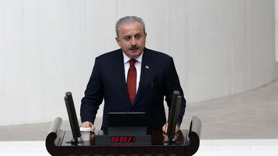 Şentop ve yeni üyeler Anıtkabir'de