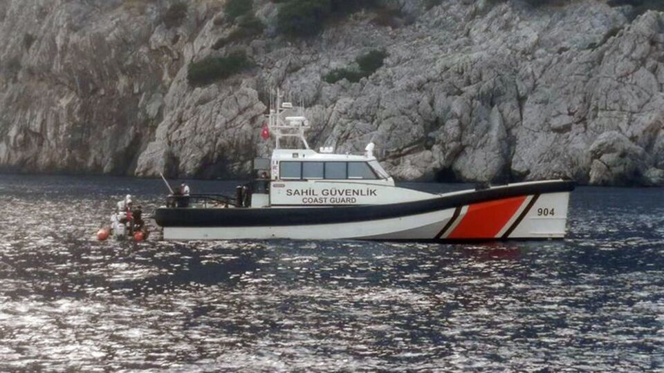 Koya bırakılan 8 göçmen ölüme terk edildi