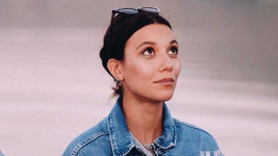 Deniz Bulutsuz Kimdir?