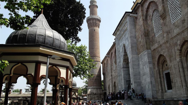 17 Temmuz Bursa Cuma namazı saat kaçta?