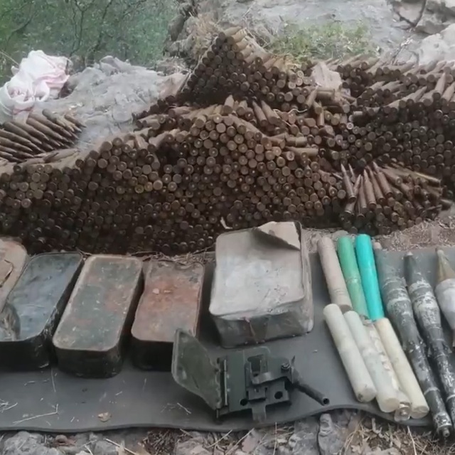 Pençe-Kaplan Operasyonu'nda silah ve mühimmat ele geçirildi