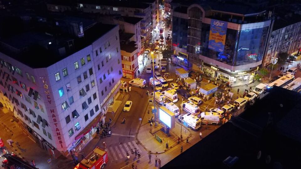 Esenler'de hastanede yangın