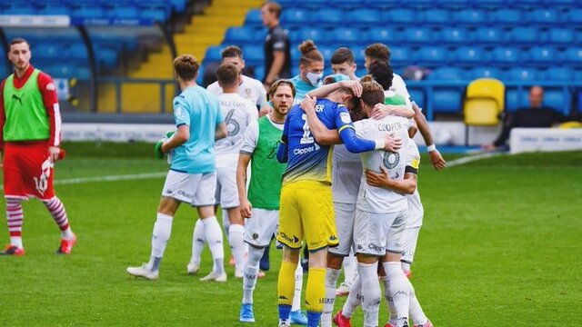Leeds United, Premier Lig'e döndü!