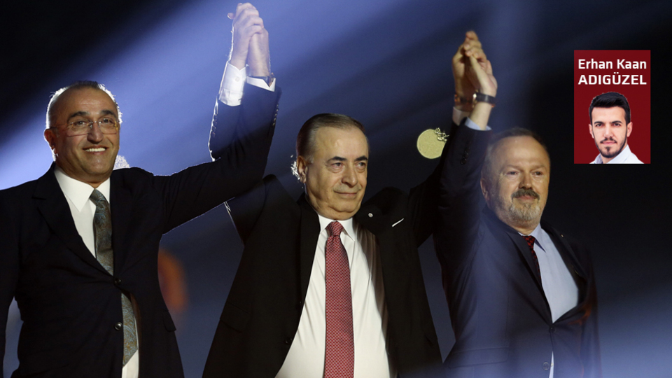 Yönetim başkanın arkasında