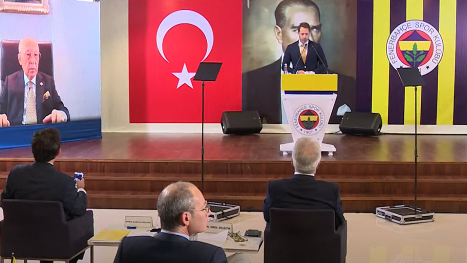 Fenerbahçe'de divan toplantısı!