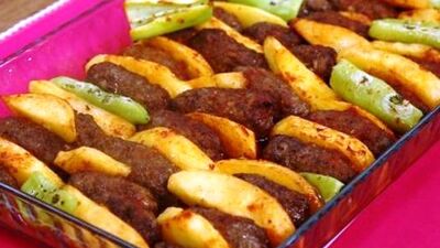 En leziz fırında köfte patates için altın öneriler