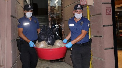 Zehir tacirlerine dev operasyon!