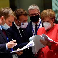 AB kurtarma paketinde uzlaştı!