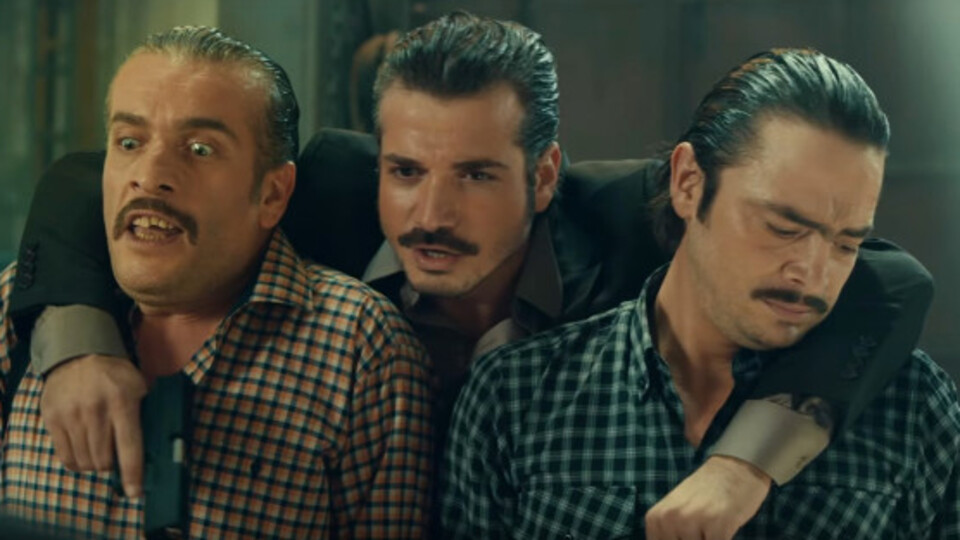 Çalgı Çengi İkimiz oyuncuları ve konusu