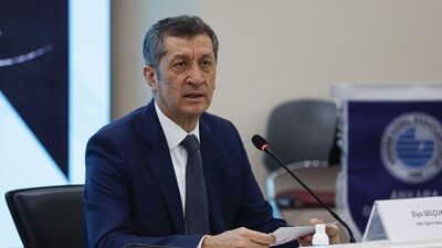 Bakan Selçuk'tan 'meslek lisesi' paylaşımı