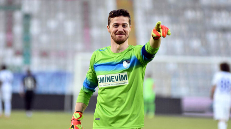 1. Lig'in en az gol yiyen ismi...