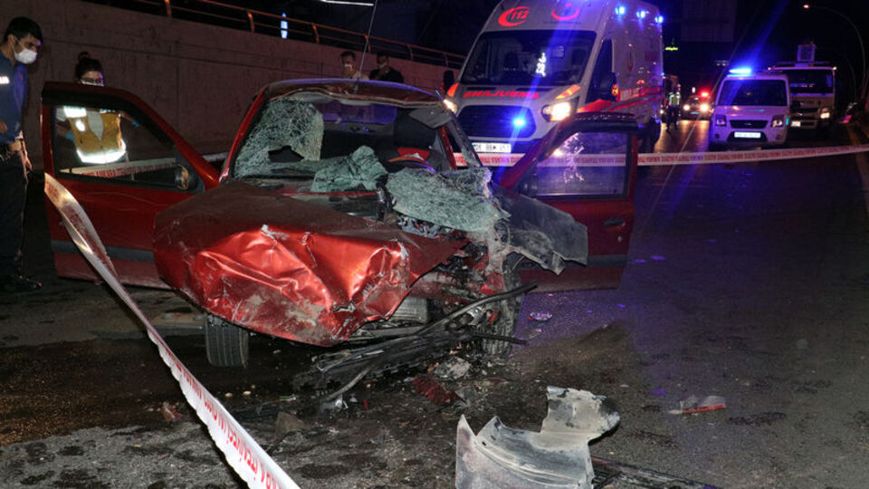 Başkent'te feci kaza: Ölü ve yaralılar var