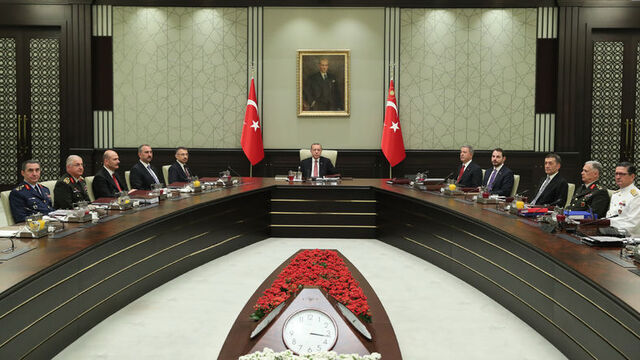 YAŞ bugün toplanıyor