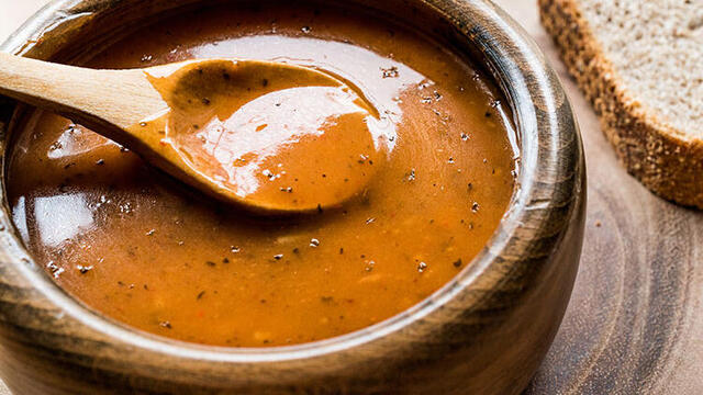 En lezzetli Ezogelin çorbası için pratik tarifler