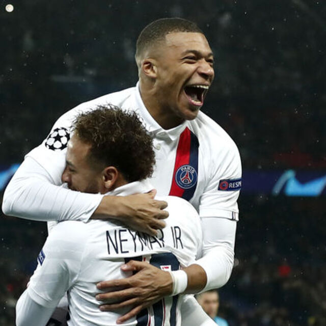 Mbappe PSG'de kalacak