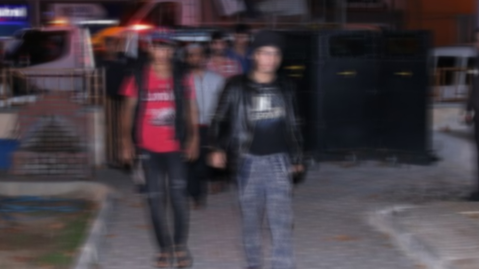 Bursa'da 17 kaçak göçmen yakalandı