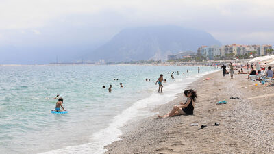 Yüzerken maske takmayın uyarısı!