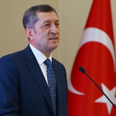 Bakan Selçuk'tan önemli açıklamalar