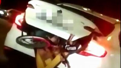 Akılalmaz görüntü! Bagajda 3 çocuk