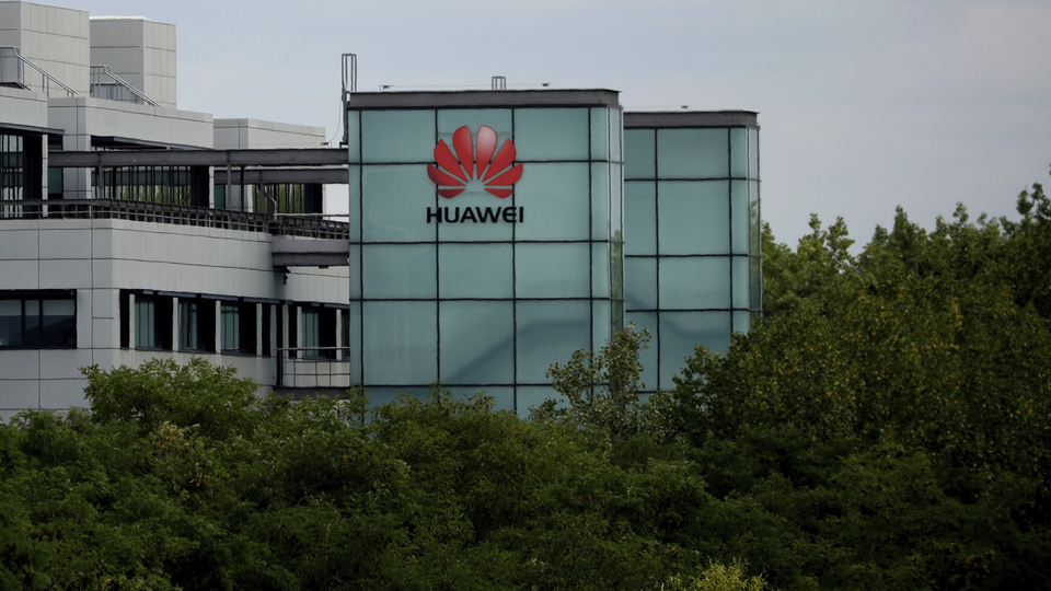 Fransa'dan Huawei'ye kısıtlama