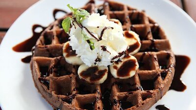 Nefis lezzet çikolatalı waffle tarifi