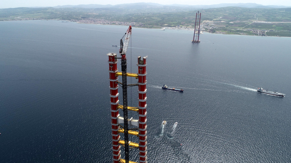 TEİAŞ'tan Çanakkale Boğaz ve İzmit Körfez geçişi için ihale