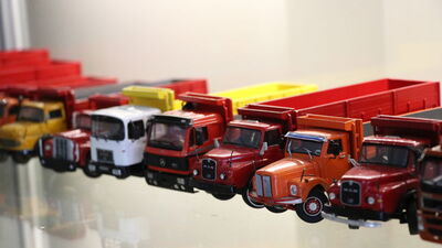 Koleksiyonu için 7 yılda 150 bin lira harcadı