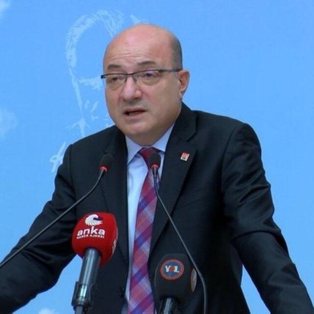 İlhan Cihaner kimdir?