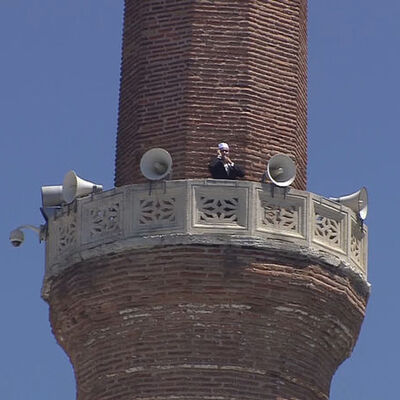 Ayasofya'da ilk ezan okundu