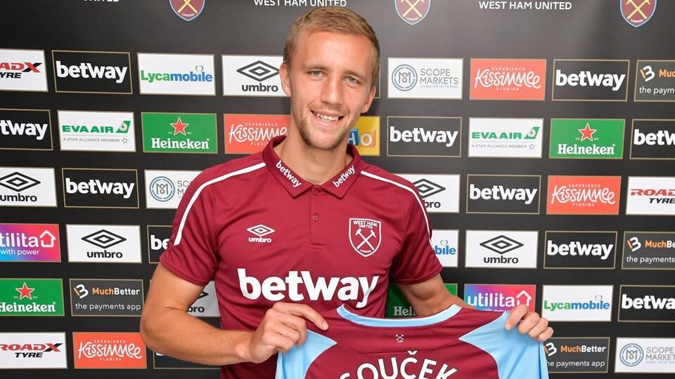 West Ham United, Soucek'i transfer etti