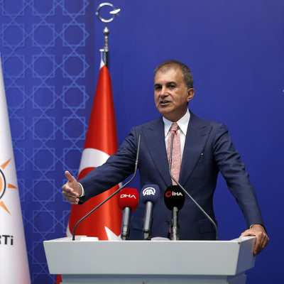 Türk bayrağının yakılmasına çok sert tepki