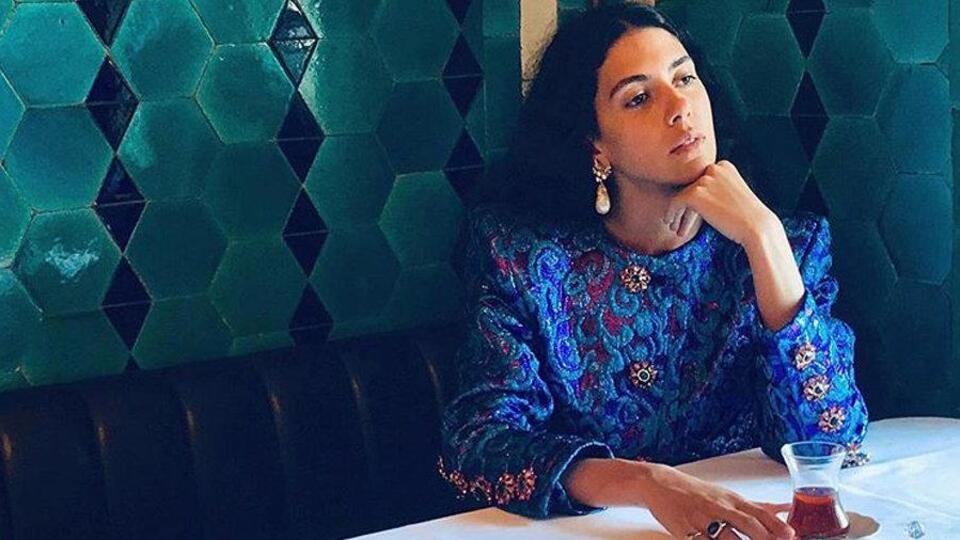 Cemre Ebüzziya kimdir?